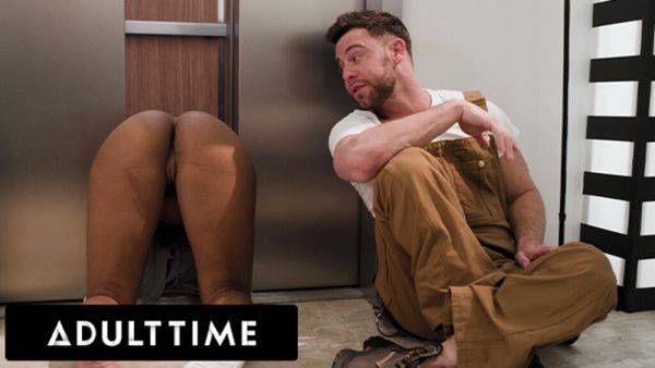 ADULT TIME - Pervy Maintenance Man Fucks August Skye While She's STUCK IN THE ELEVATOR! - txxx.com on nochargetube.com