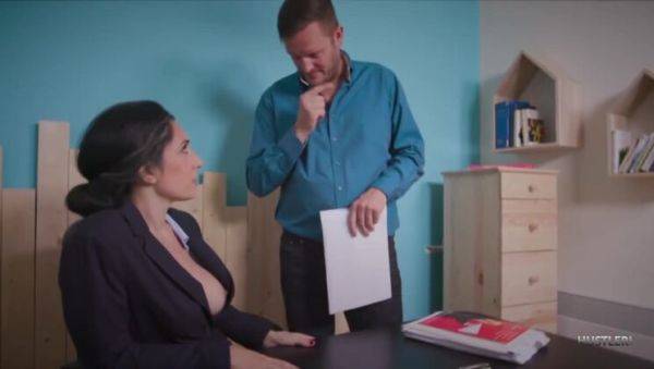 Eloa Lombard: Office Sex with Big Tits & Big Cock - porntry.com on nochargetube.com