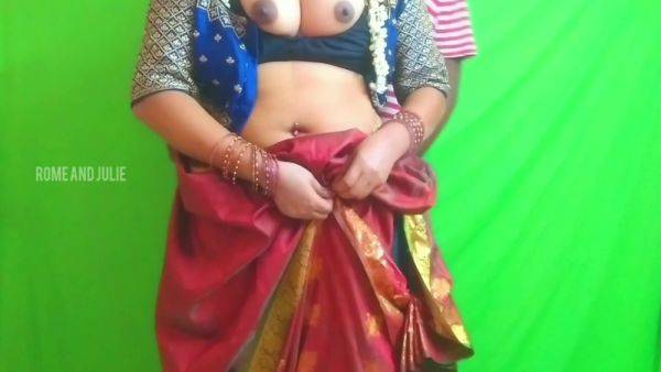 Tamil Actress In Tamil Stepmom Julie Begging Her Stepson For Sex Tamil Audio - desi-porntube.com on nochargetube.com