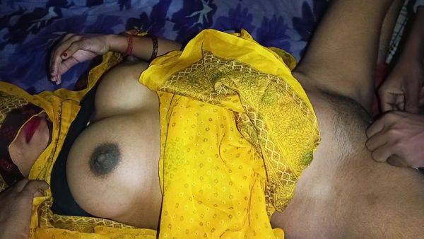 Apne Pyri Bhabhe Ki Chudai India Bhabhi Sex Video - desi-porntube.com - India on nochargetube.com