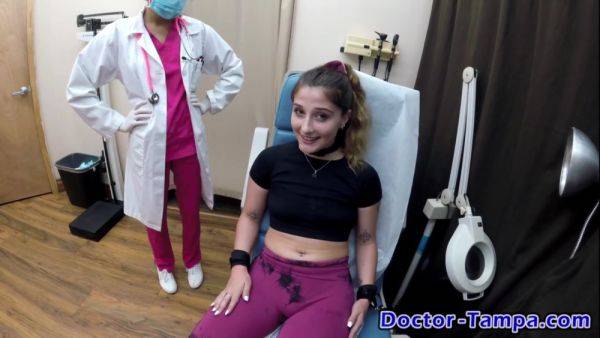 Ditria Rose's 1st Gyno Exam - Part 1 of 2 - DoctorTampa - hotmovs.com on nochargetube.com