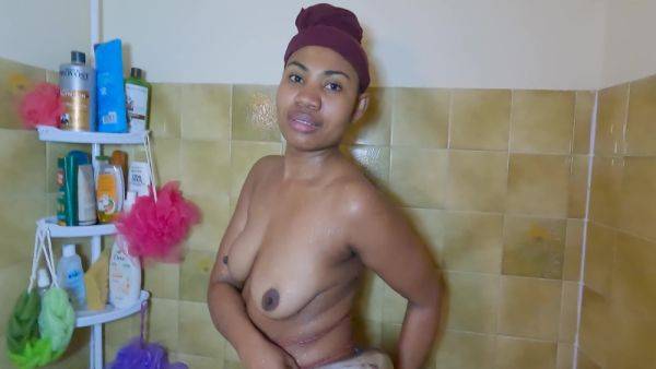 Beautiful Mixed-race In The Shower - upornia.com on nochargetube.com