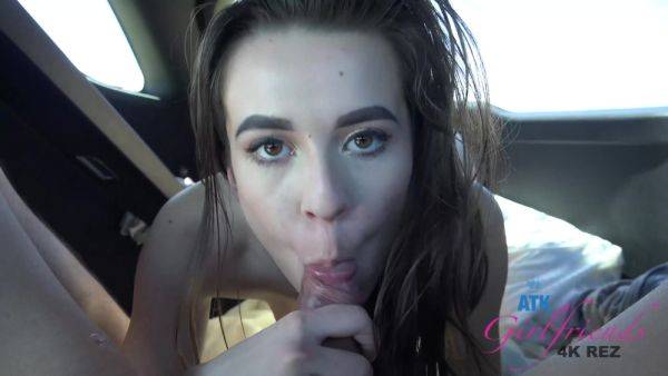 Slender babe combines blowjob with foot fetish in backseat POV - xbabe.com on nochargetube.com