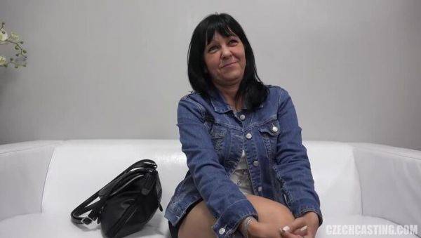 Attractive Mature Brunette Casting - porntry.com - Czech Republic on nochargetube.com