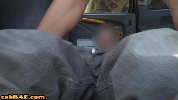 Busty tattooed babe in public taxi gets fucked outdoor - txxx.com on nochargetube.com