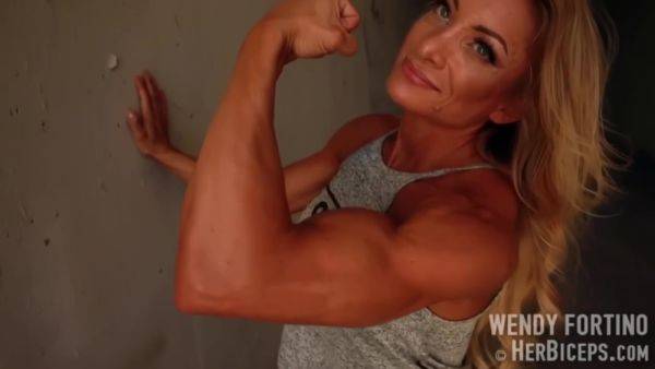 Fbb Wendy Fortino 01 - upornia.com on nochargetube.com