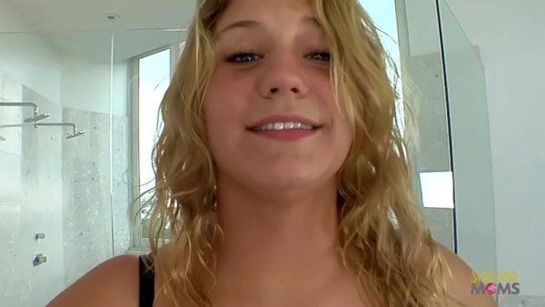 Big Boobs Blonde Girl Mounts Her Wet Vagina On A Hard Dick - videomanysex.com on nochargetube.com