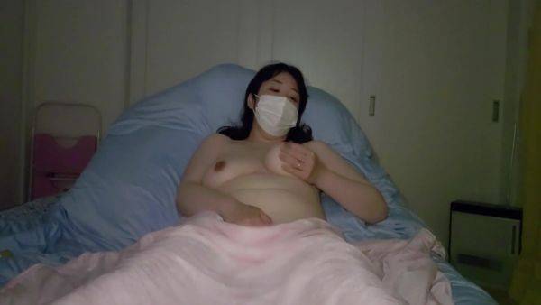 A Married Woman Masturbates Because Shes Horny Before Going To Bed - upornia.com on nochargetube.com