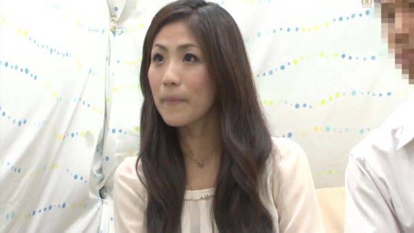 Is A Little Frustrated By Older Husbands - upornia.com - Japan on nochargetube.com