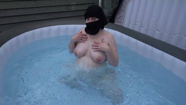 In Niqab Getting Wet In The Hot Tub Showing Off Pussy Bum And Breasts - upornia.com - Britain on nochargetube.com