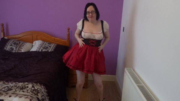 Brunette Wife In Sexy Wench Uniform And High Heels Dancing Striptease - upornia.com on nochargetube.com