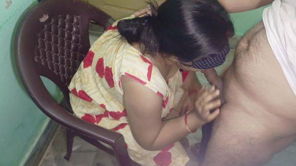 Stepbrother-in-law Fucked Bhabhi While She Was Making Tea In The Kitchen - desi-porntube.com - India on nochargetube.com