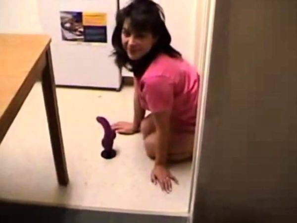 Girl Tries Anal With A Dildo - drtuber.com on nochargetube.com