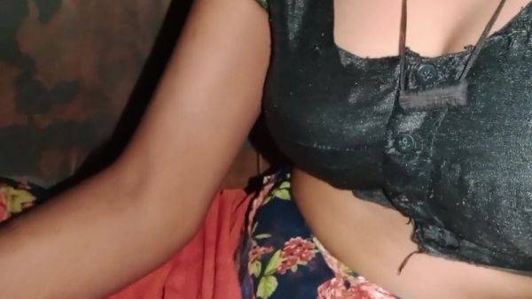 Stepsister-in-law Was Happy To See My Big Penis Today - desi-porntube.com - India on nochargetube.com