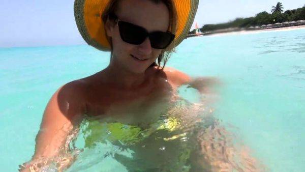 Swimming Naked in Cuba's Atlantic Ocean Waters - drtuber.com - Russia - Cuba on nochargetube.com