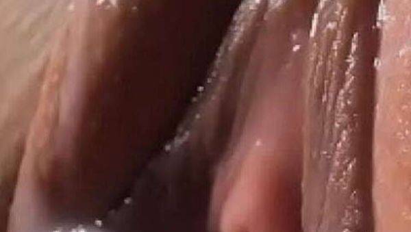 Camera Perspective: The Dick's Point of View. Ejaculated a Large Cumshot Inside Her Shaved Pussy - veryfreeporn.com on nochargetube.com