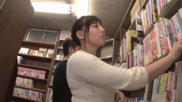 Japanese Babe having sex in bookstore - hotmovs.com - Japan on nochargetube.com