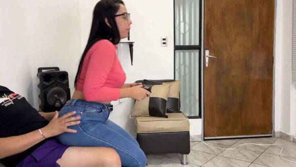 Stepmom Alaska Lust Sitting on Stepson's Lap with Her Large Booty - porntry.com on nochargetube.com