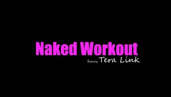 Naked Workout - S16:E7 - porntry.com on nochargetube.com